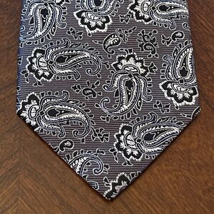 Jos. A. Bank Executive Collection Black Gray Blue 100% Silk Men’s Neck Tie China